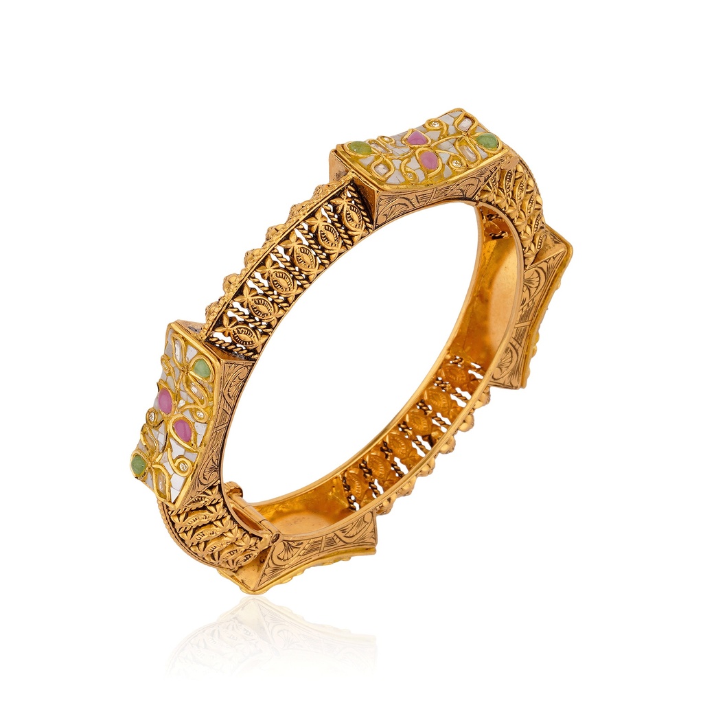 GOLD BANGLE