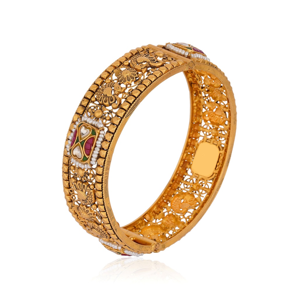 GOLD BANGLE