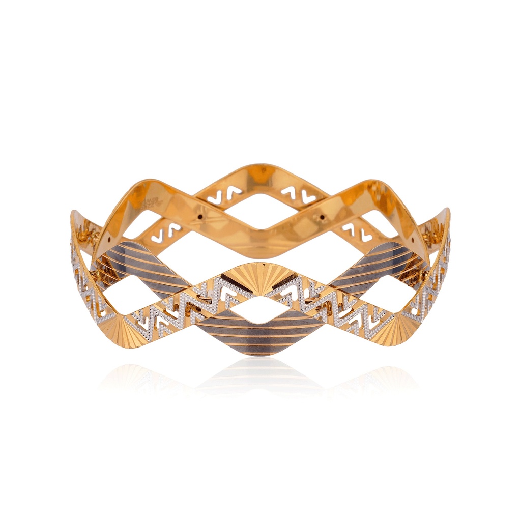 GOLD BANGLE