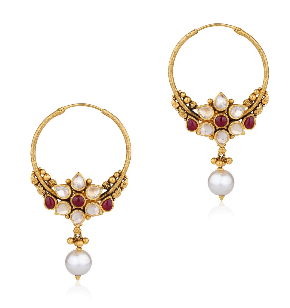GOLD EARRING