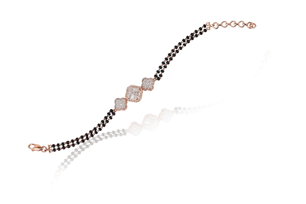 BLACK BEEDS BRACELET