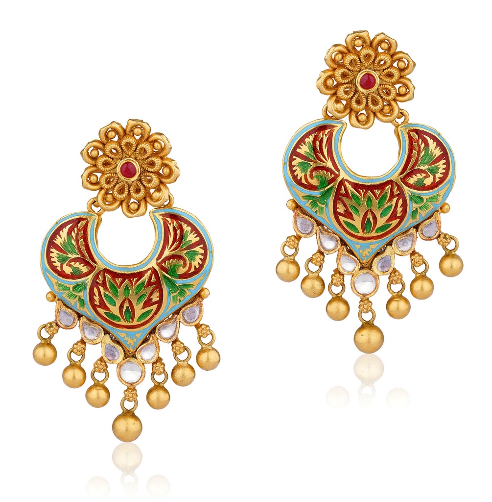 GOLD EARRING