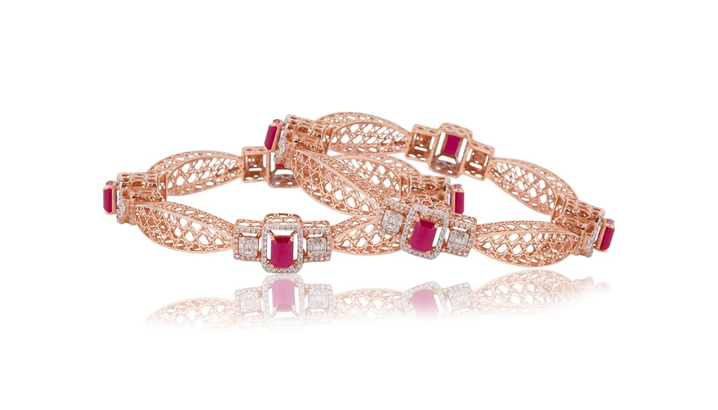 DIAMOND BANGLE
