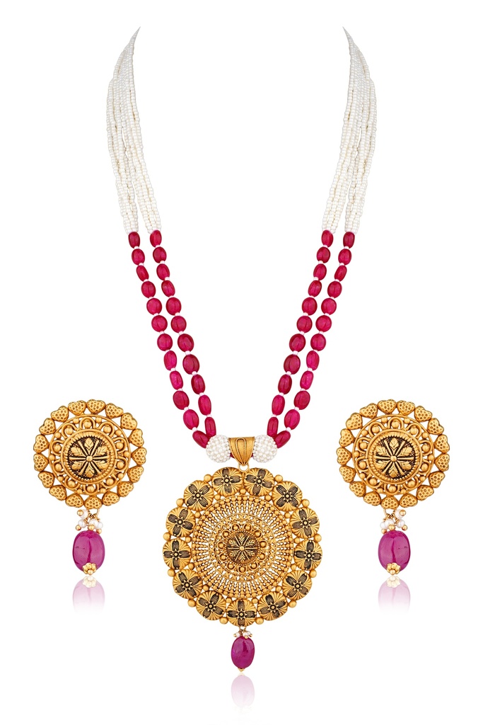 String Pendant Set