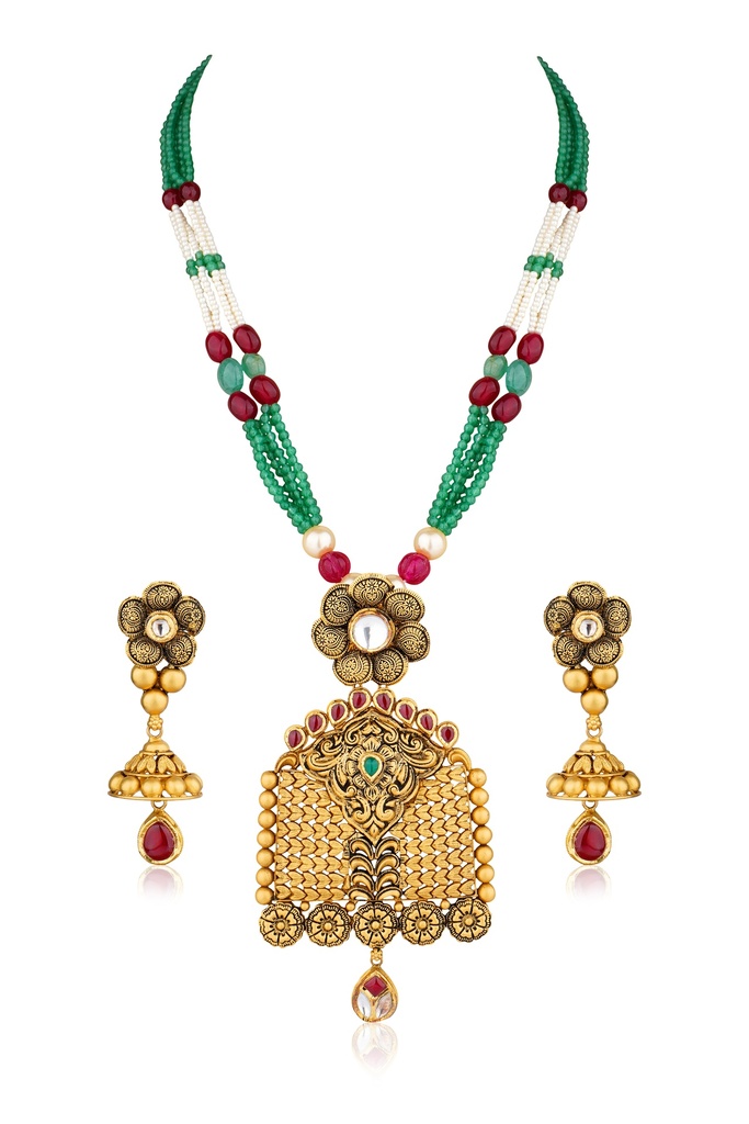 String Pendant Set