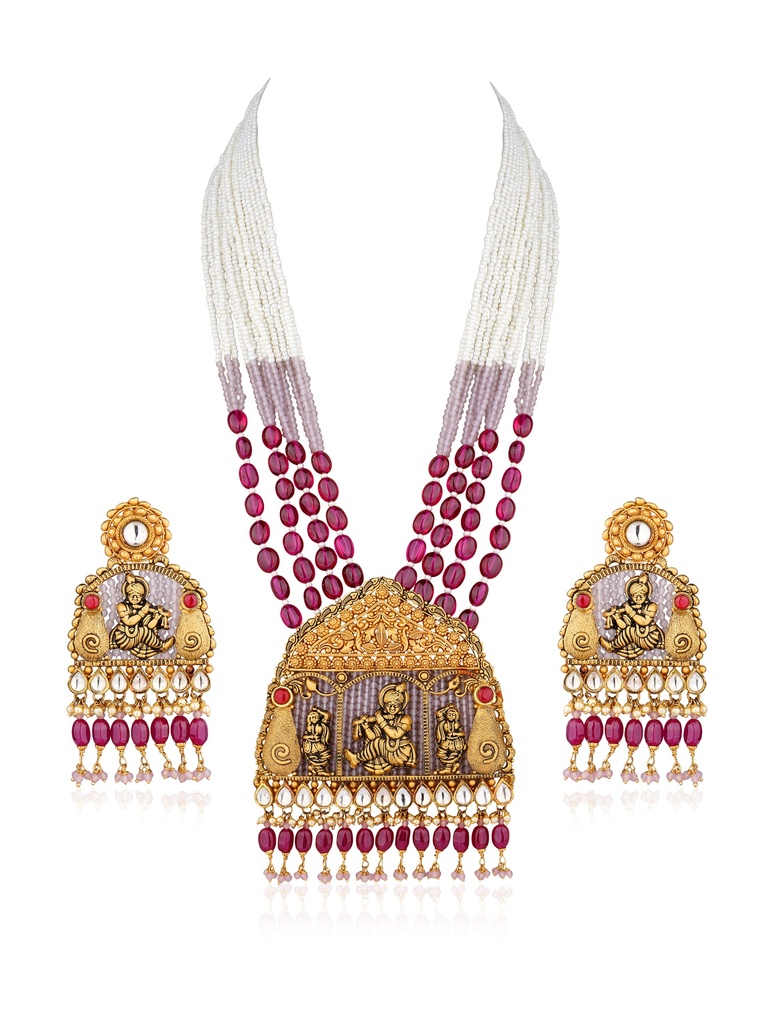 String Pendant Set
